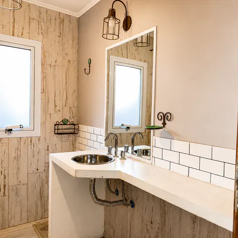 Baño completo de la Suite 11